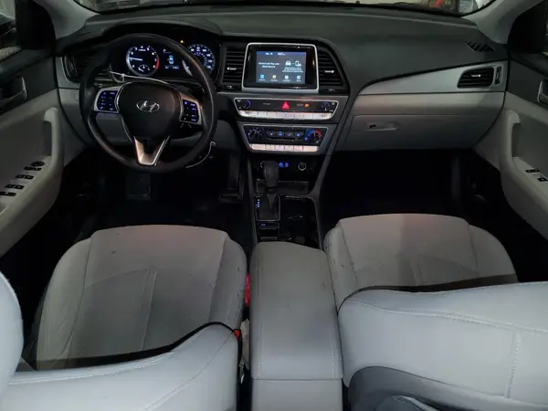 5NPE24AF5JH722448 2018 HYUNDAI SONATA - Image 8