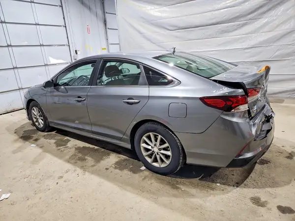 5NPE24AF5JH727780 2018 HYUNDAI SONATA - Image 2