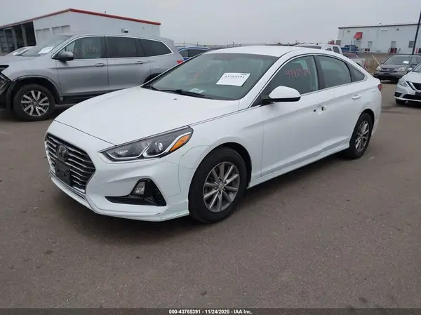 5NPE24AF5KH731474 2019 HYUNDAI SONATA - Image 2