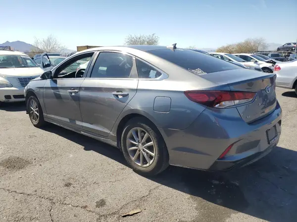 5NPE24AF5KH733628 2019 HYUNDAI SONATA - Image 2
