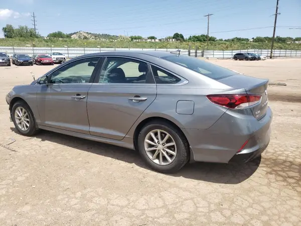 5NPE24AF5KH733824 2019 HYUNDAI SONATA - Image 2