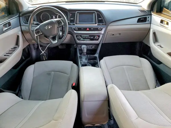 5NPE24AF5KH734147 2019 HYUNDAI SONATA - Image 8