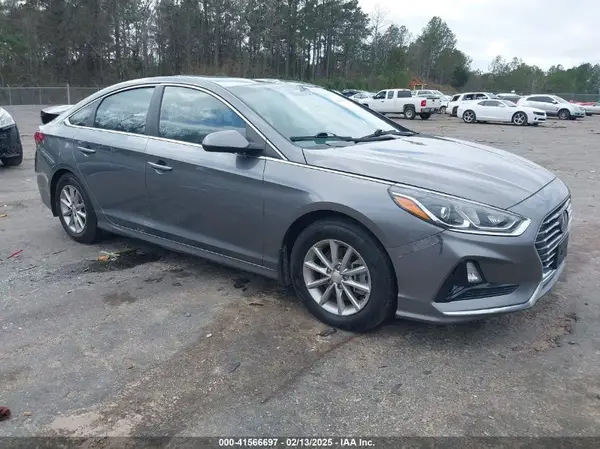 5NPE24AF5KH736979 2019 HYUNDAI SONATA - Image 1