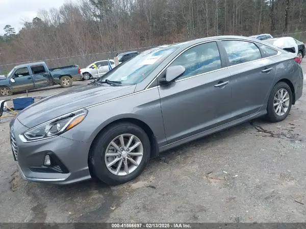 5NPE24AF5KH736979 2019 HYUNDAI SONATA - Image 2