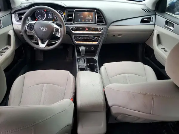 5NPE24AF5KH737128 2019 HYUNDAI SONATA - Image 8
