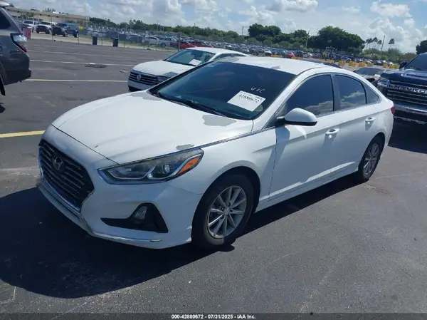 5NPE24AF5KH738571 2019 HYUNDAI SONATA - Image 2