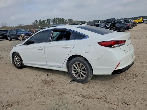 5NPE24AF5KH739137 2019 HYUNDAI SONATA - Image 2