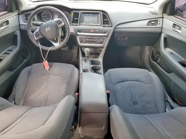 5NPE24AF5KH739137 2019 HYUNDAI SONATA - Image 8