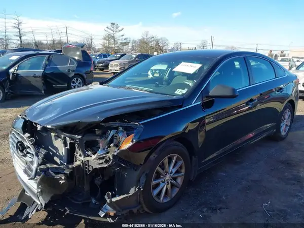 5NPE24AF5KH740241 2019 HYUNDAI SONATA - Image 2