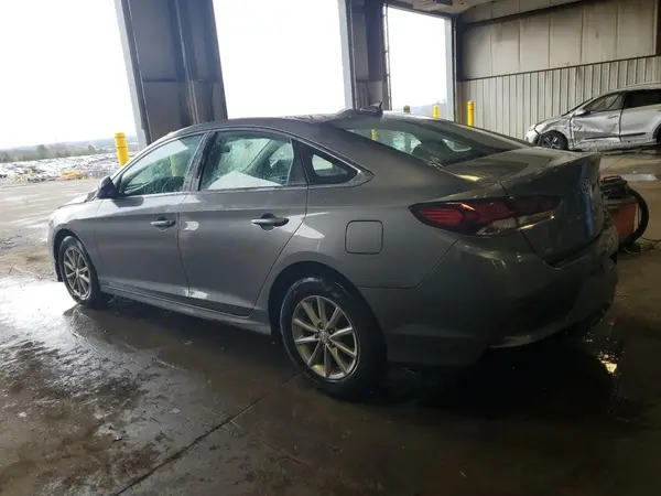 5NPE24AF5KH742989 2019 HYUNDAI SONATA - Image 2