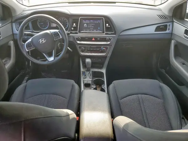 5NPE24AF5KH745262 2019 HYUNDAI SONATA - Image 8