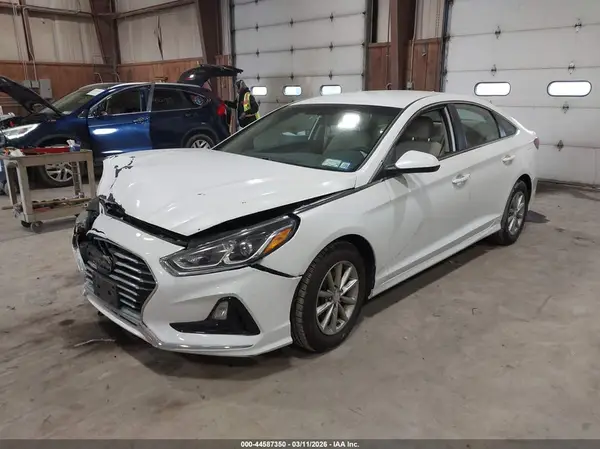 5NPE24AF5KH747934 2019 HYUNDAI SONATA - Image 2