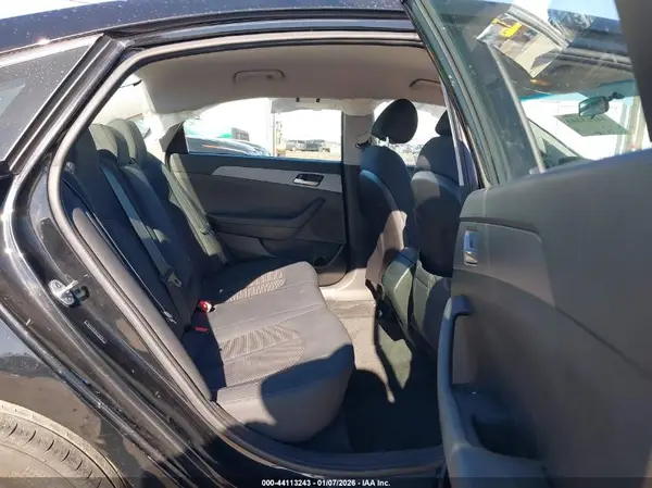 5NPE24AF5KH748713 2019 HYUNDAI SONATA - Image 8