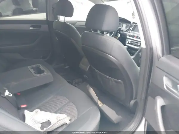 5NPE24AF5KH749800 2019 HYUNDAI SONATA - Image 8