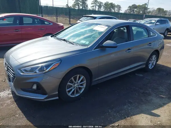 5NPE24AF5KH750039 2019 HYUNDAI SONATA - Image 2
