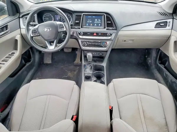 5NPE24AF5KH752762 2019 HYUNDAI SONATA - Image 8