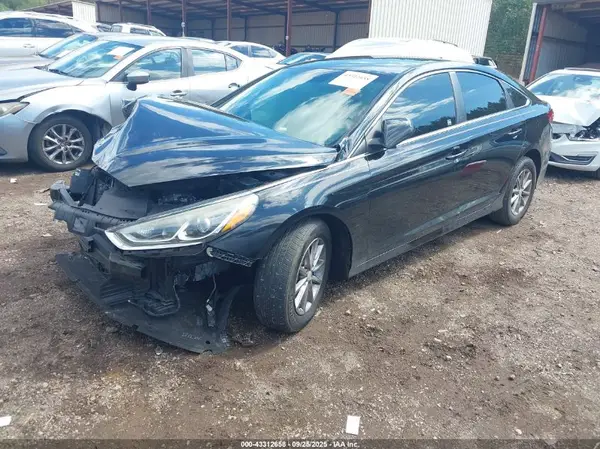 5NPE24AF5KH754477 2019 HYUNDAI SONATA - Image 2