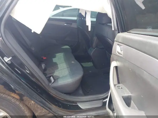5NPE24AF5KH754477 2019 HYUNDAI SONATA - Image 8
