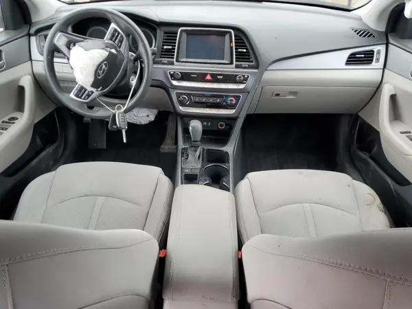 5NPE24AF5KH755452 2019 HYUNDAI SONATA - Image 8