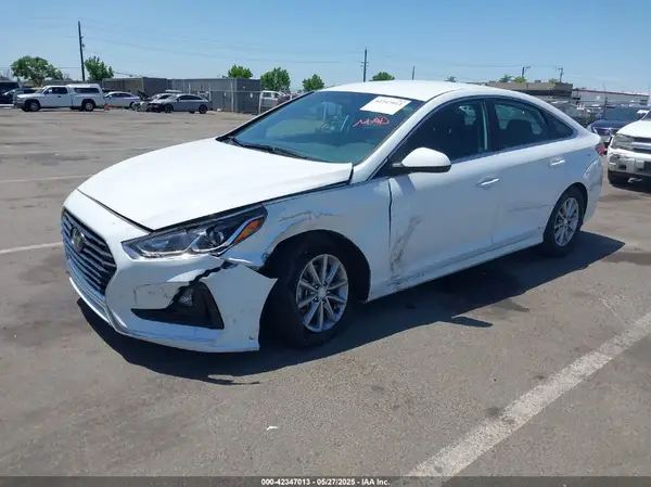 5NPE24AF5KH755497 2019 HYUNDAI SONATA - Image 2
