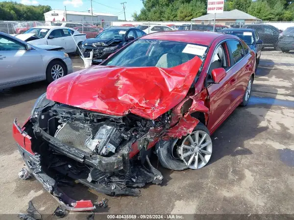 5NPE24AF5KH755676 2019 HYUNDAI SONATA - Image 2