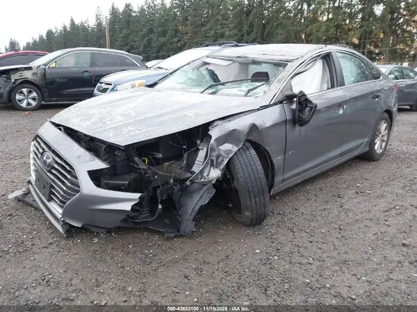 5NPE24AF5KH757525 2019 HYUNDAI SONATA - Image 2