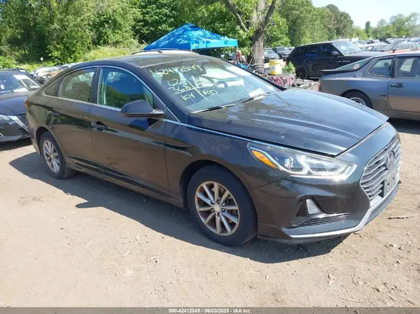 5NPE24AF5KH758089 2019 HYUNDAI SONATA - Image 1