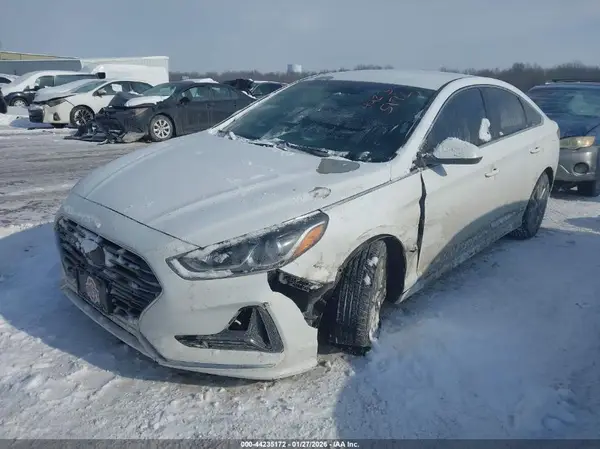 5NPE24AF5KH761297 2019 HYUNDAI SONATA - Image 2