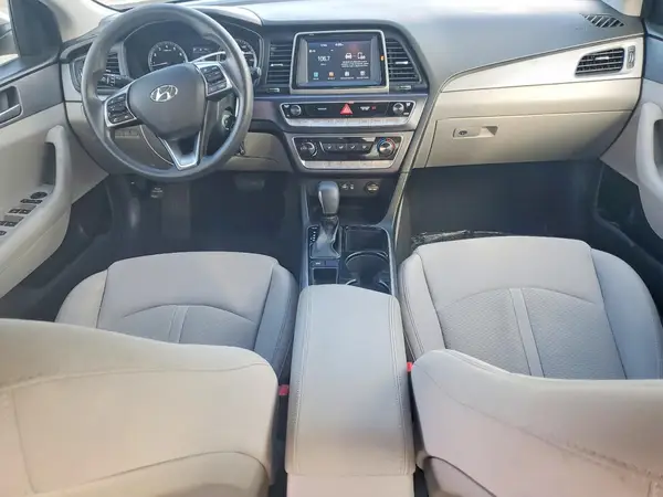 5NPE24AF5KH762255 2019 HYUNDAI SONATA - Image 8
