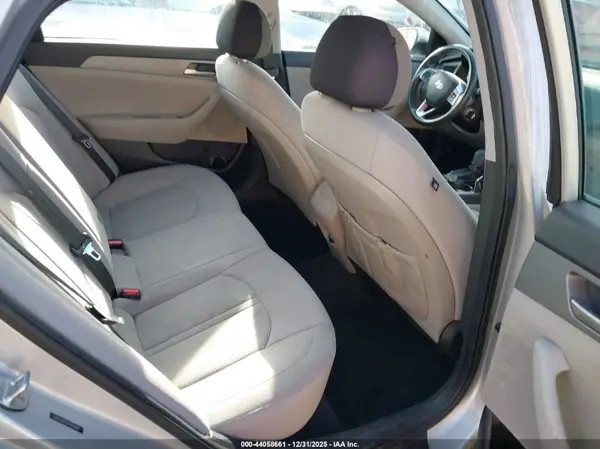 5NPE24AF5KH763096 2019 HYUNDAI SONATA - Image 8