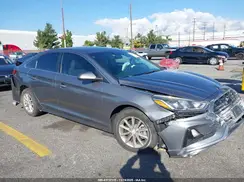 5NPE24AF5KH764619 2019 HYUNDAI SONATA