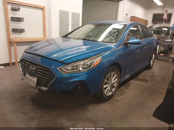 5NPE24AF5KH767939 2019 HYUNDAI SONATA - Image 2