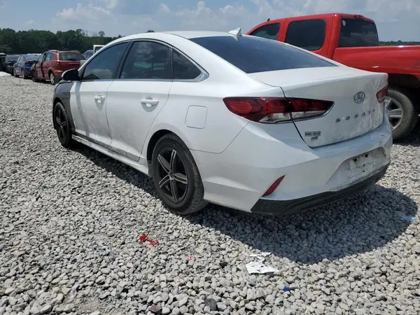 5NPE24AF5KH768153 2019 HYUNDAI SONATA - Image 2