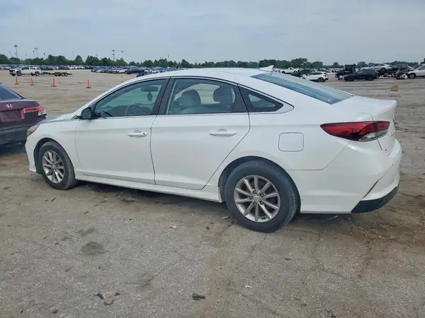 5NPE24AF5KH768914 2019 HYUNDAI SONATA - Image 2