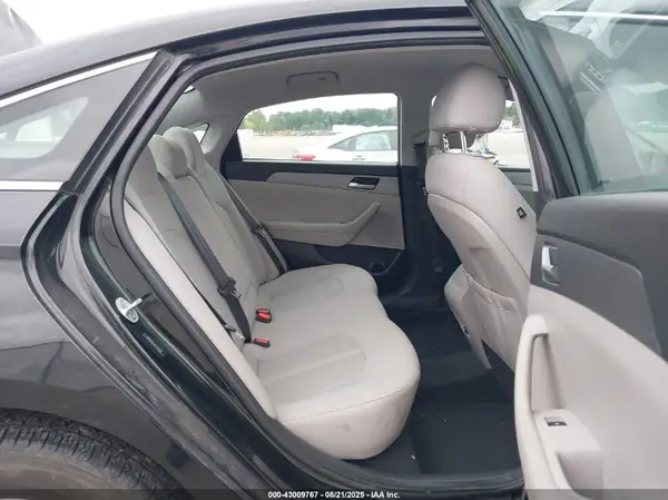 5NPE24AF5KH769321 2019 HYUNDAI SONATA - Image 8