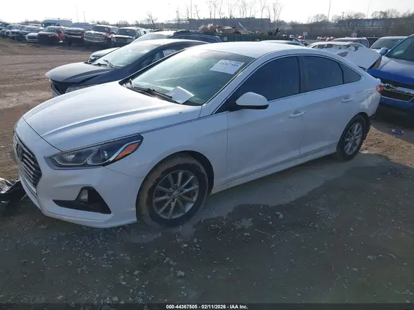 5NPE24AF5KH772350 2019 HYUNDAI SONATA - Image 2