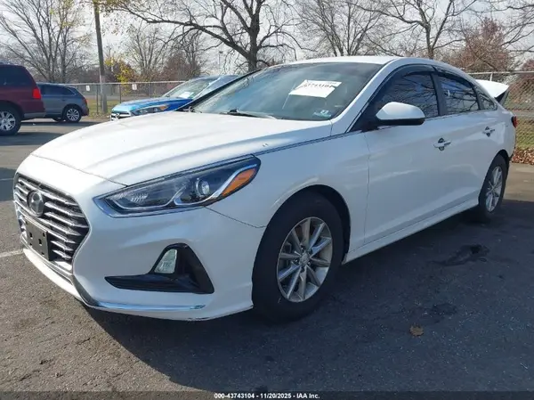 5NPE24AF5KH775040 2019 HYUNDAI SONATA - Image 2