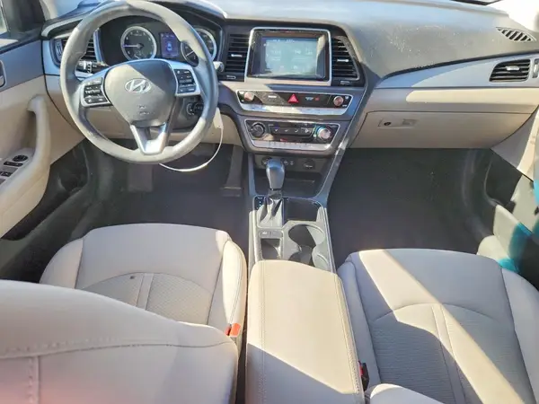 5NPE24AF5KH776026 2019 HYUNDAI SONATA - Image 8