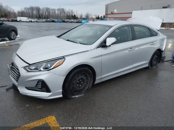 5NPE24AF5KH776169 2019 HYUNDAI SONATA - Image 2