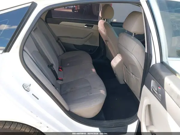 5NPE24AF5KH778391 2019 HYUNDAI SONATA - Image 8