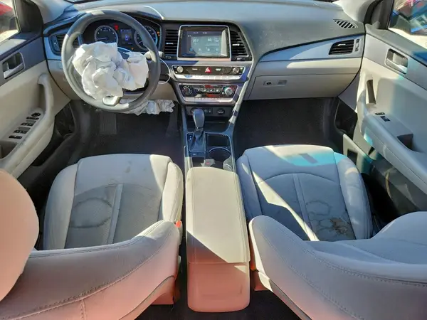 5NPE24AF5KH778424 2019 HYUNDAI SONATA - Image 8