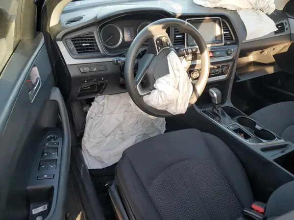 5NPE24AF5KH781758 2019 HYUNDAI SONATA - Image 8