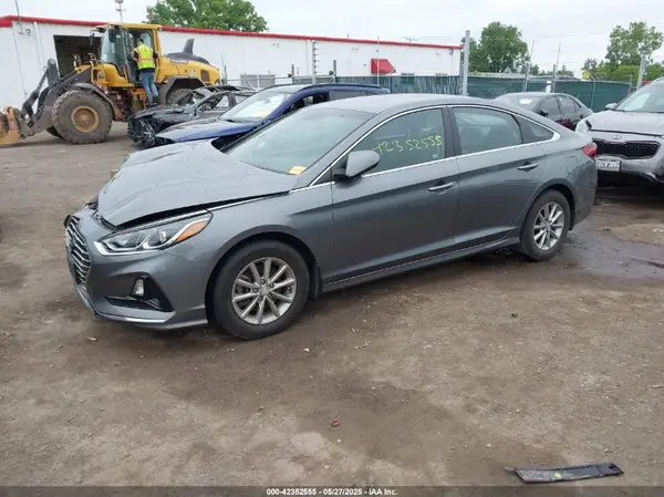 5NPE24AF5KH781999 2019 HYUNDAI SONATA - Image 2