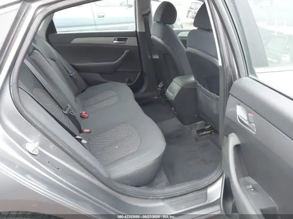 5NPE24AF5KH781999 2019 HYUNDAI SONATA - Image 8