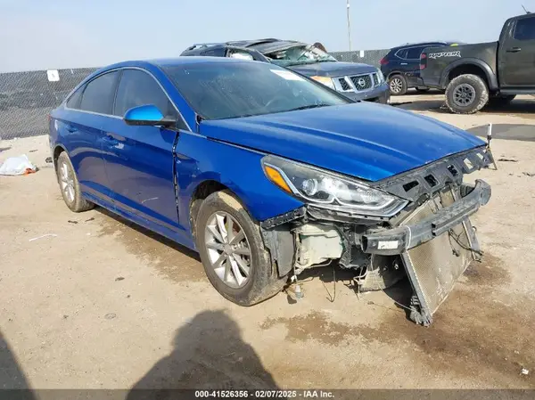 5NPE24AF5KH784112 2019 HYUNDAI SONATA - Image 1