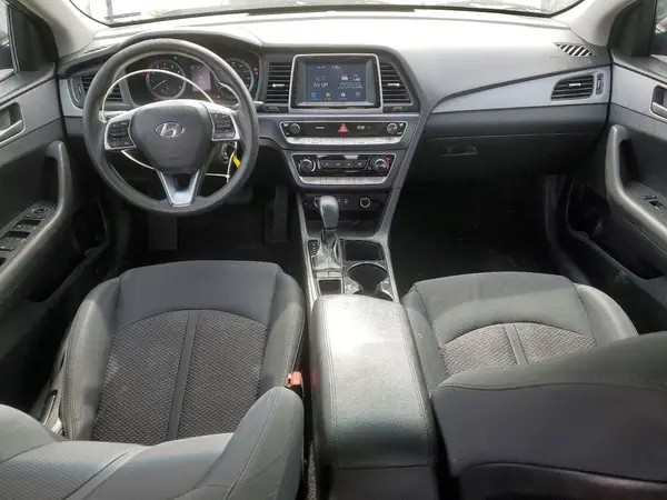 5NPE24AF5KH784725 2019 HYUNDAI SONATA - Image 8