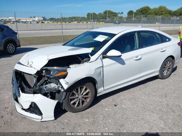 5NPE24AF5KH787107 2019 HYUNDAI SONATA - Image 2