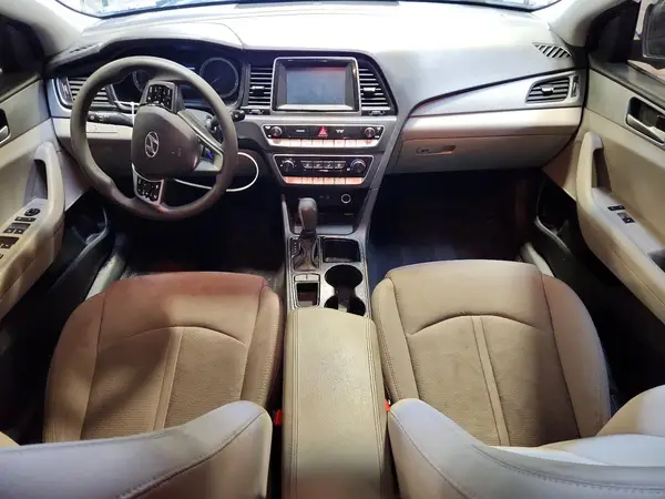 5NPE24AF5KH794574 2019 HYUNDAI SONATA - Image 8