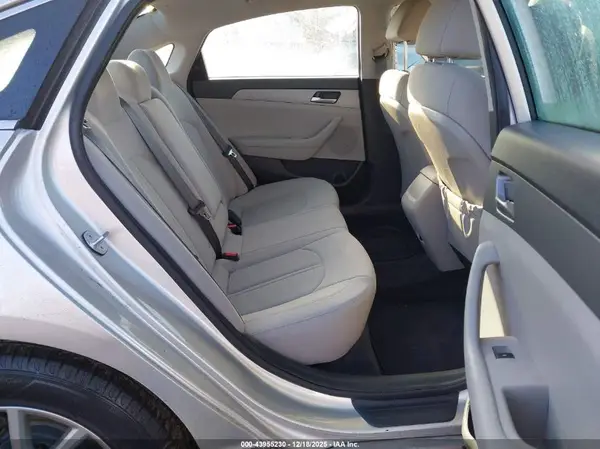 5NPE24AF5KH794848 2019 HYUNDAI SONATA - Image 8