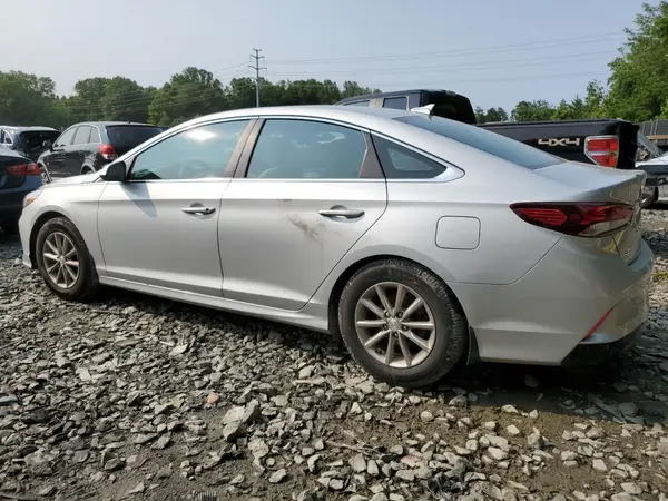 5NPE24AF5KH796017 2019 HYUNDAI SONATA - Image 2